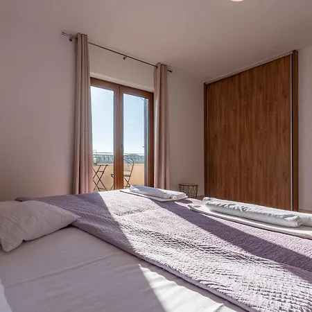 Paula Zadarvillas Villa