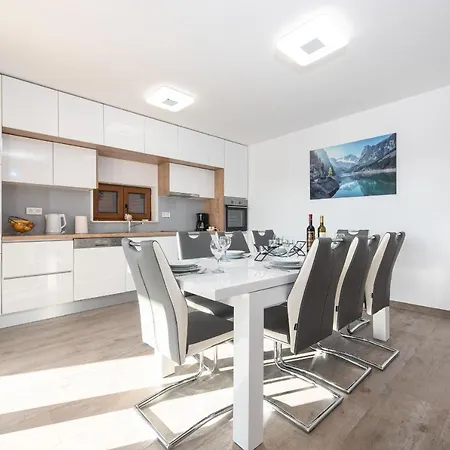 וילה Paula Zadarvillas Budak