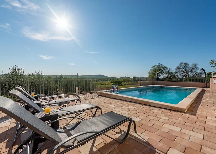 Paula Zadarvillas Villa *